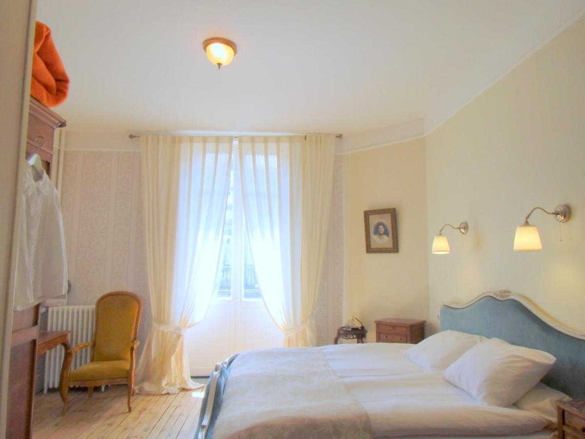 โฮเต็ล เรสเทอรองต์ เดอ ลา โปรวิดองซ์ Hotel Egliseneuve-d'Entraigues ห้อง รูปภาพ